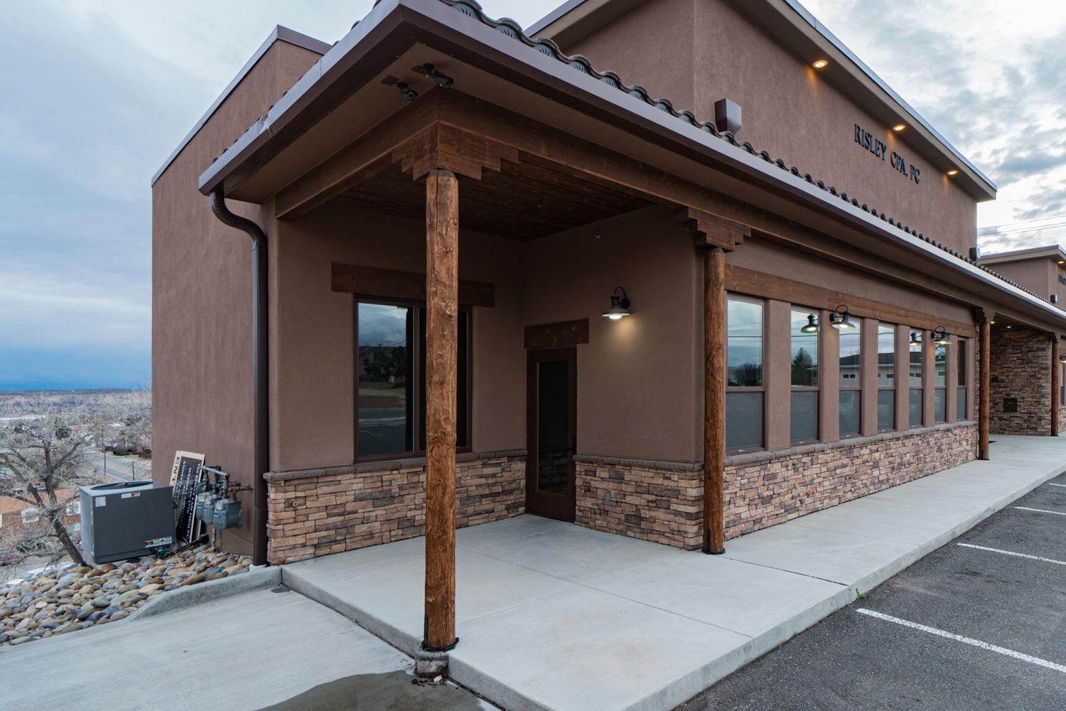 2705 Rabbitbrush Dr, Farmington, NM 87402